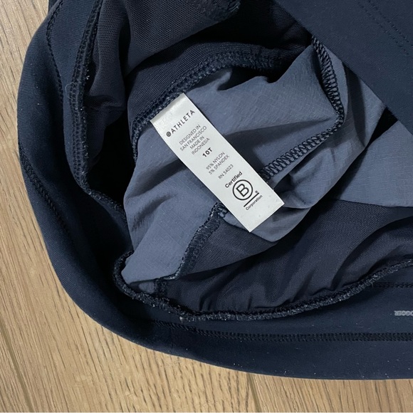 Athleta Trekkie North Printed Crop‎ 23” Jogger - Picture 5 of 10